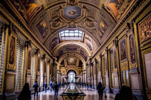 the louvre museum paris