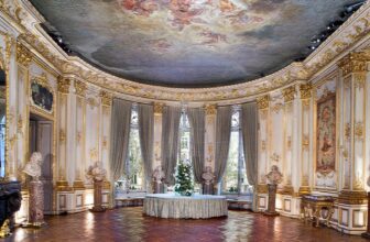 What is inside the Jacquemart Andre Museum