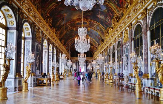 what is inside the palace of versailles