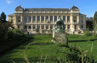 what is the National Museum of Natural History France