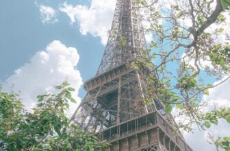 Does the Eiffel Tower have a purpose