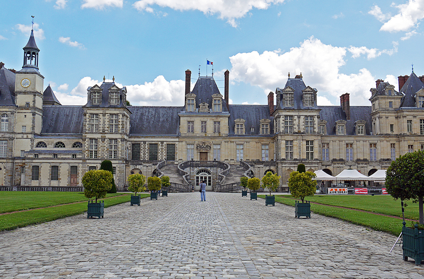 Is It Worth Visiting Fontainebleau Castle Paris Is It Worth Visiting Fontainebleau Castle Paris