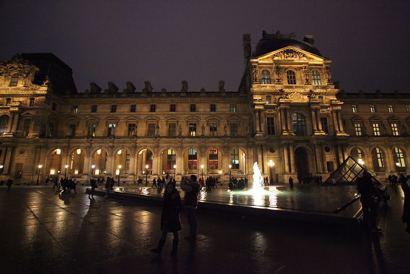 Exploring the Louvre Museum at Night Exploring the Louvre Museum at Night