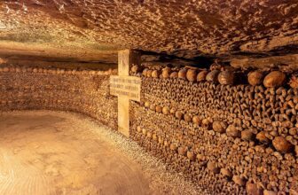Are the Paris catacombs worth visiting