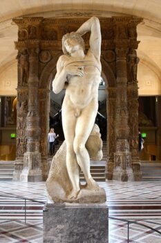 Is It Worth Seeing The Dying Slave in Person