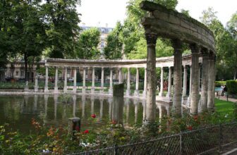 Is Parc Monceau Worth Visiting