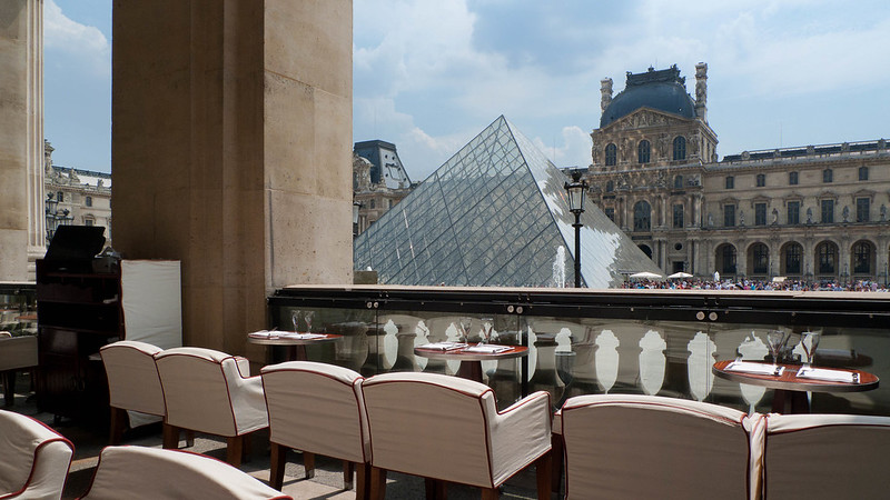 Is There Somewhere To Eat in The Louvre Is There Somewhere To Eat in The Louvre