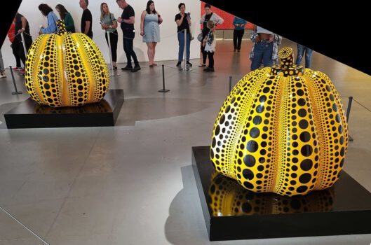 Yayoi Kusama pumpkin sculpture