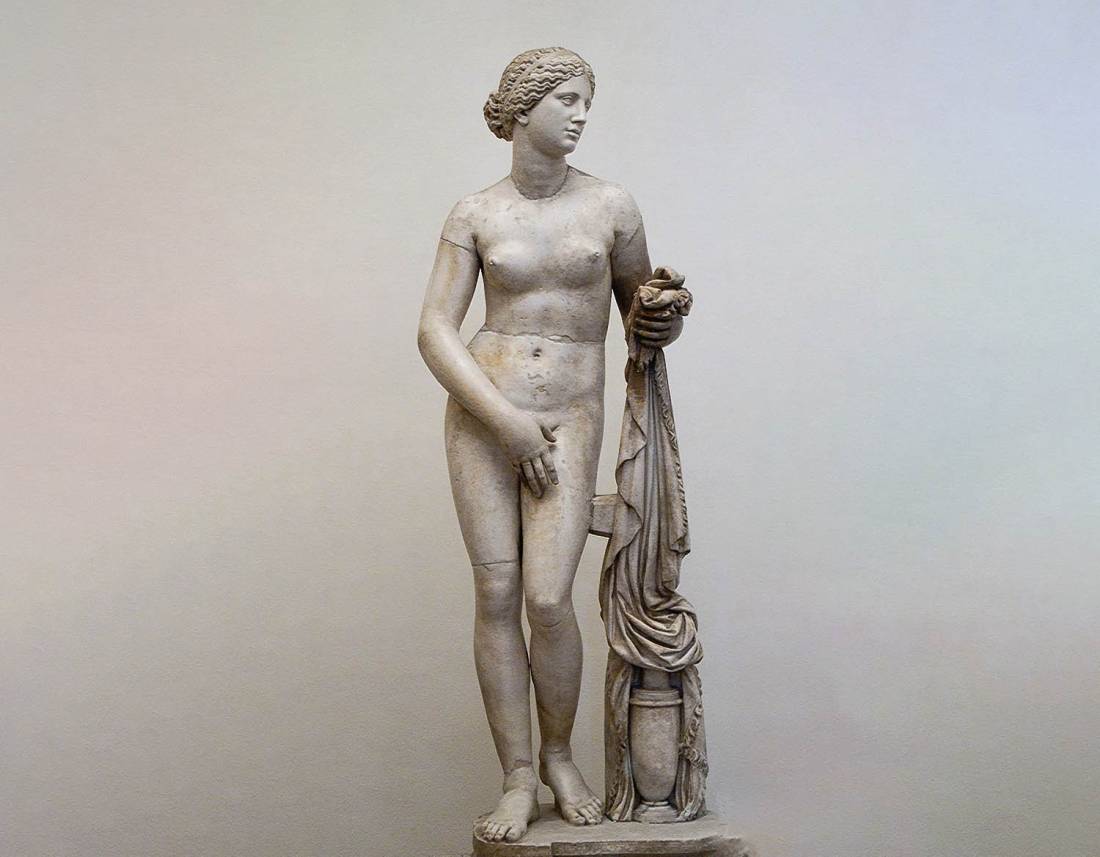 Naked Genius: How Aphrodite of Knidos Shocked Ancient Greece Naked Genius: How Aphrodite of Knidos Shocked Ancient Greece