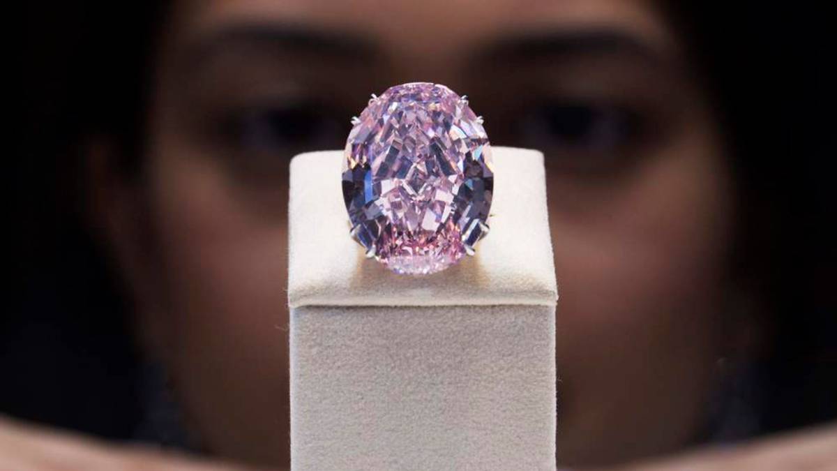 Breaking Record, Million Diamond: The Pink Star diamond Breaking Record, Million Diamond: The Pink Star diamond