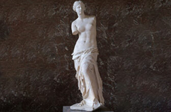 What happened to the Venus de Milos arms