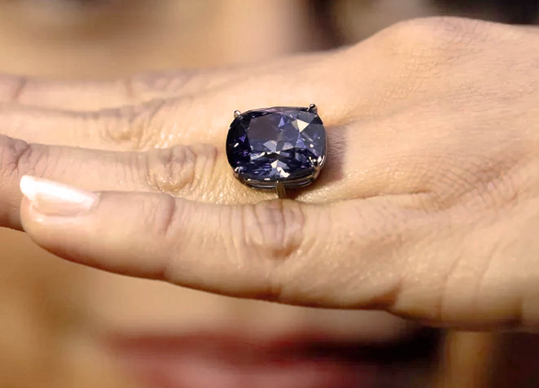The Million Blue Moon Diamond: A Millionaire’s Dream The Million Blue Moon Diamond: A Millionaire’s Dream