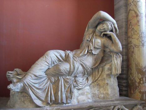 Sleeping ariadne sculpture
